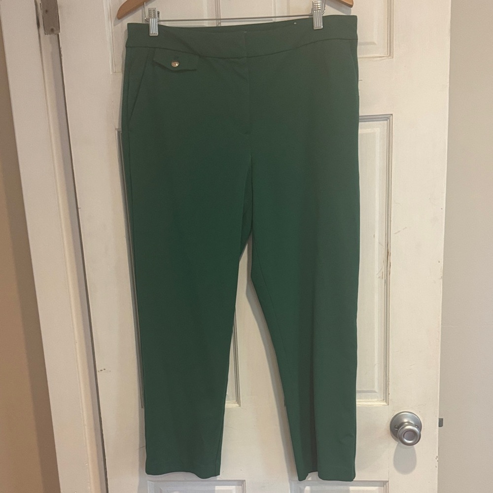 LOFT Green Ankle Pants